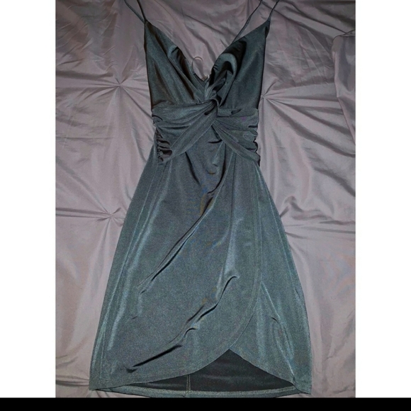 ✨NWT Blue Blush Olive Green Satin Twist Dress - Picture 4 of 6